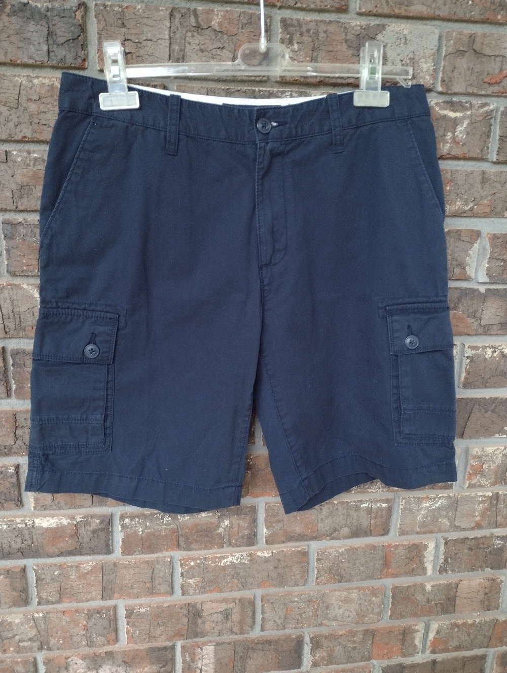 Tommy Hilfiger Classic Fit Cargo Shorts Mens 33 Navy Blue Hiking Camping Outdoor